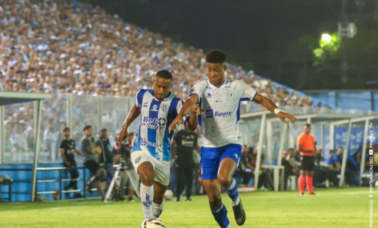 Papão leva susto, mas consegue virada e volta ao G4 da Série C