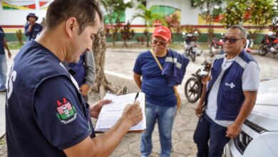 Prefeitura de Macapá realiza ação de educação em saúde de combate ao Aedes aegypti no bairro do Beirol