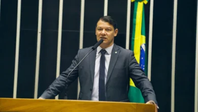 Duarte cobra cronograma do governo federal para pagamento do Seguro-Defeso aos pescadores