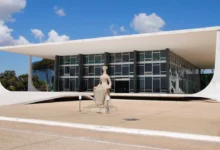 Grupo em defesa da democracia manifesta, em carta ao STF, apoio a medidas adotadas por Fachin