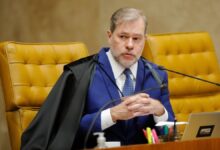 Toffoli se declara suspeito e não vota no caso Moraes-Vorcaro