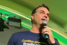 Flávio critica ministros do STF durante agenda no Ceará: