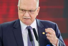 Fachin dá 5 dias para Mendonça e Gonet responderem acusação de Moraes