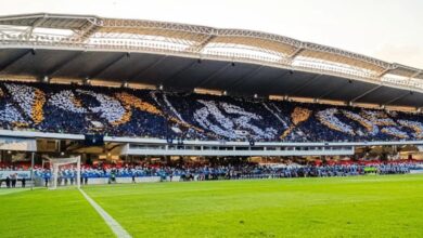 Torcida no Estádio Mangueirão para partida de futebol
