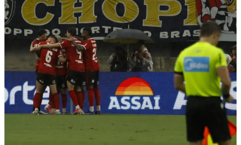 Flamengo assume a liderança do Brasileirão e dispara em projeções de título