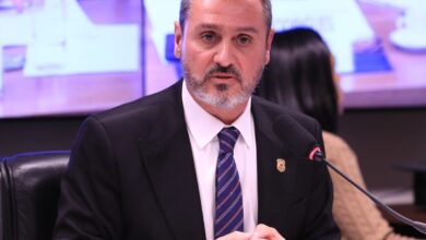 Dino determina reintegração de Andrei Rodrigues ao comando da PF