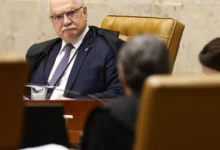Fachin retira de pauta julgamento sobre atuação de Mendonça no caso Master