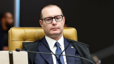 Zanin pede manifestação da Anatel sobre acesso à internet nas eleições