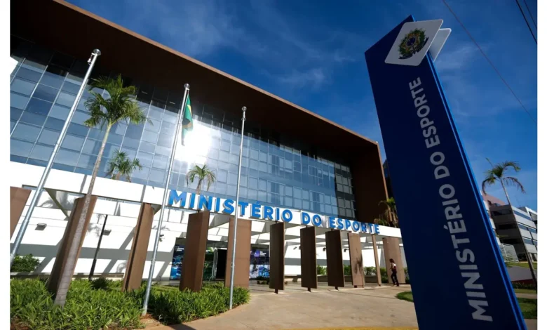 Ministério do Esporte convoca CBF para reunião sobre proibição das apostas