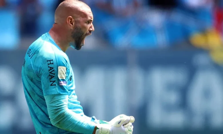 Palmeiras para em Weverton e empata com o Grêmio pelo Brasileirão