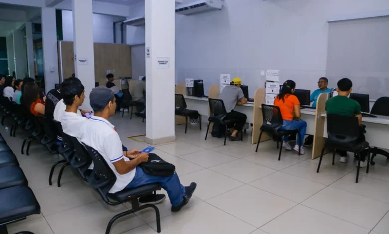 Sine Manaus oferta 888 vagas de emprego nesta segunda-feira, 21/9
