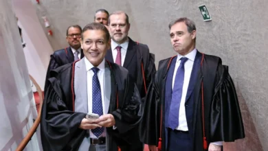 Foto Antonio Augusto/TSE mostrando ministros do TSE em sessão
