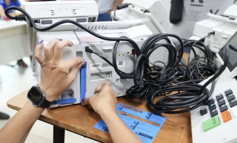 Tribunal Regional Eleitoral do Tocantins inicia preparação das urnas para o segundo turno das Eleições 2026