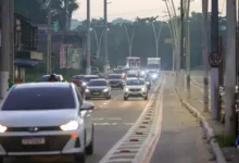 Obras e sinalização de trânsito em trecho de intervenção viária em Belém