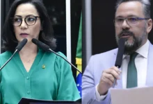 Urna eletrônica durante votação no estado do Acre