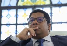 O embaixador de Cuba no Brasil, Victor Manuel Cairo Palomo