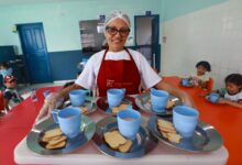 Alimentação escolar em escola municipal de Belém